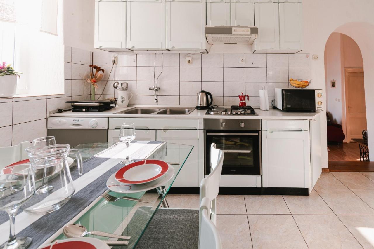 Arya Apartment شيبينيك المظهر الخارجي الصورة